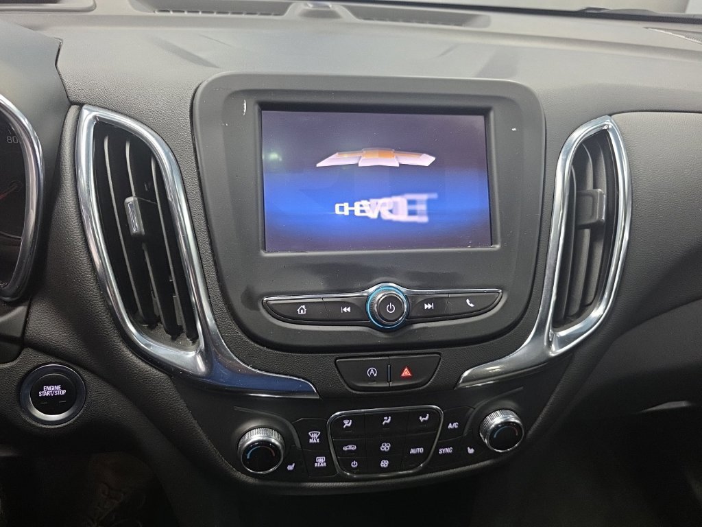 Used 2024 Chevrolet Equinox LT FWD image 13