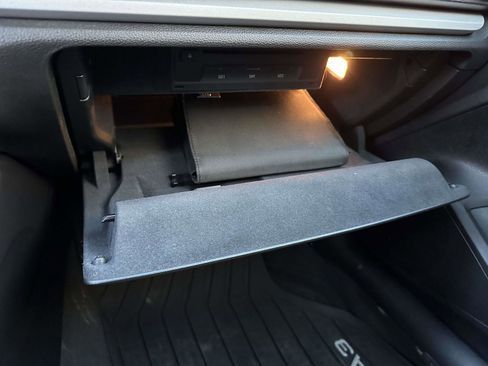 Used 2018 Audi A3 2.0T Premium image 34