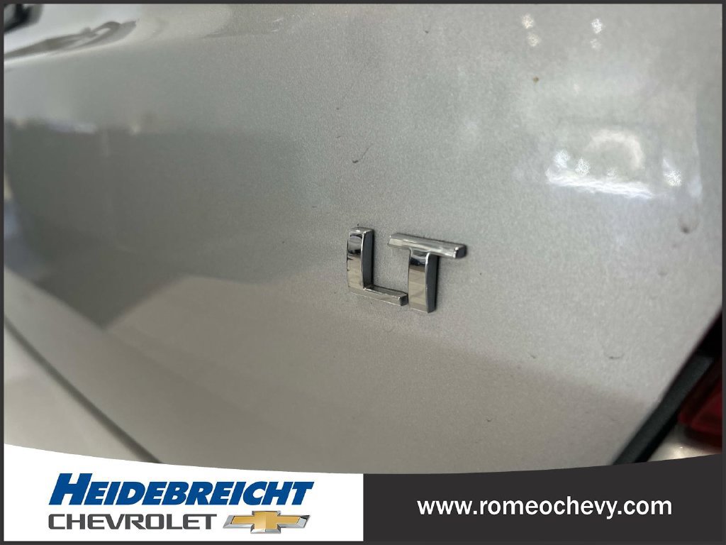 Used 2019 Chevrolet Trax LT w/ LT Convenience Package AWD/4WD image 37