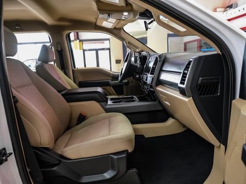 Used 2021 Ford F250 XLT w/ XLT Premium Package AWD/4WD image 35