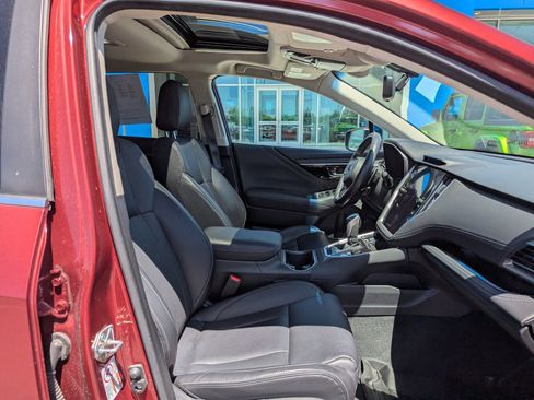Used 2020 Subaru Outback Limited w/ Popular Package #2 AWD/4WD image 40