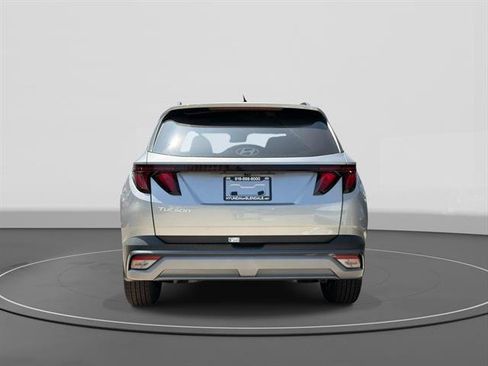 New 2026 Hyundai Tucson SEL Plus FWD image 5
