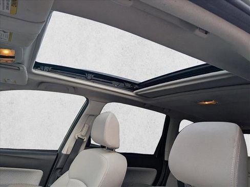 Used 2017 Subaru Forester 2.5i Premium w/ Popular Package #2A image 21