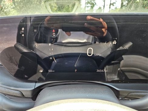 Used 2024 Buick Envista Sport Touring w/ Convenience I Package image 29