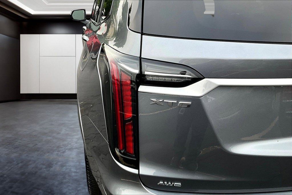 Used 2021 Cadillac XT6 Sport AWD/4WD image 22