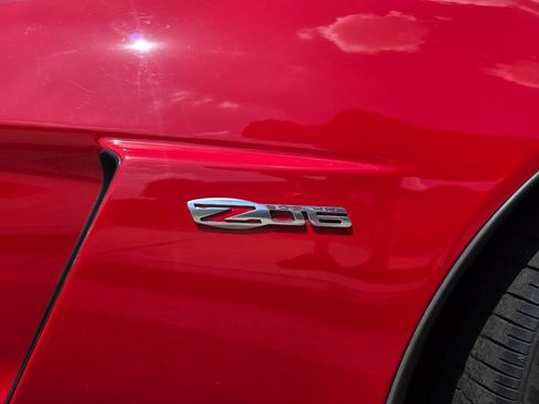 Used 2007 Chevrolet Corvette Z06 w/ Preferred Equipment Group RWD image 31