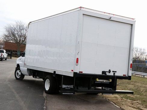 New 2024 Ford E-450 and Econoline 450 Super Duty w/ Power Windows & Locks Group image 8