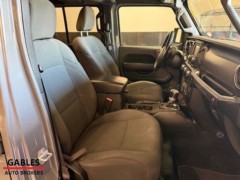 Used 2019 Jeep Wrangler Unlimited Sport S AWD/4WD image 37