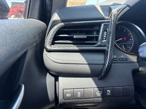 Used 2022 Toyota Camry SE FWD image 18