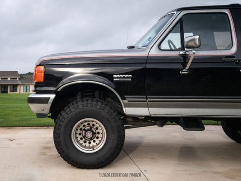 Used 1990 Ford Bronco AWD/4WD image 4
