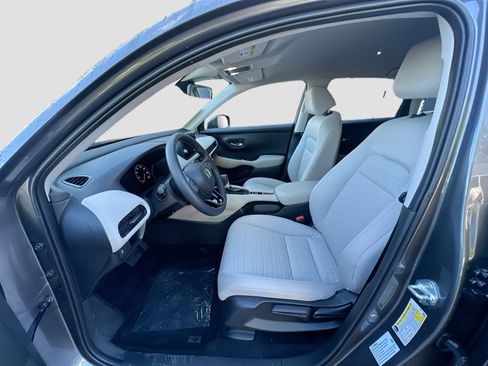New 2026 Honda HR-V LX image 14