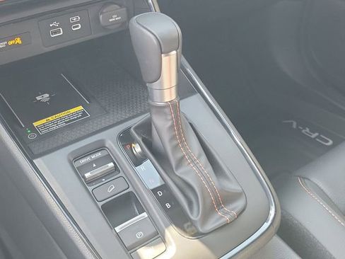 Used 2025 Honda CR-V Sport Touring image 38