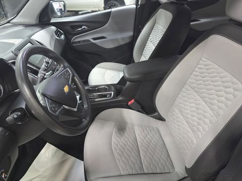 Used 2018 Chevrolet Equinox LS image 15