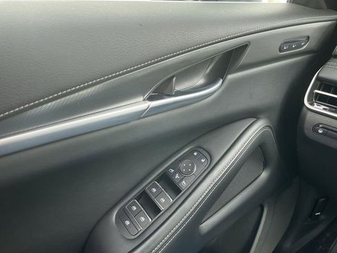 Used 2025 INFINITI QX60 Luxe AWD/4WD image 13