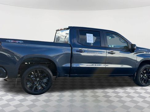 Used 2022 Chevrolet Silverado 1500 RST image 4