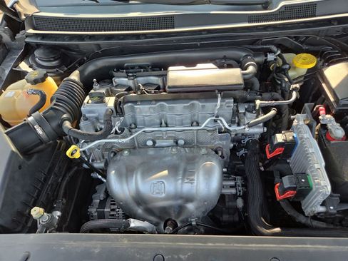 Used 2015 Chrysler 200 Limited w/ Spring Special Group FWD image 17