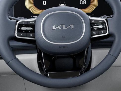 New 2026 Kia Carnival EX image 22