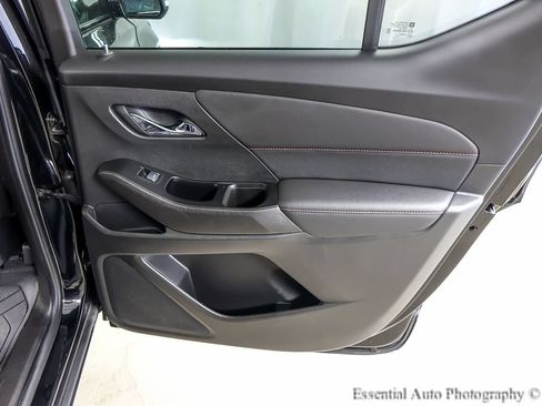 Used 2023 Chevrolet Traverse RS w/ LPO, Floor Liner Package AWD/4WD image 25