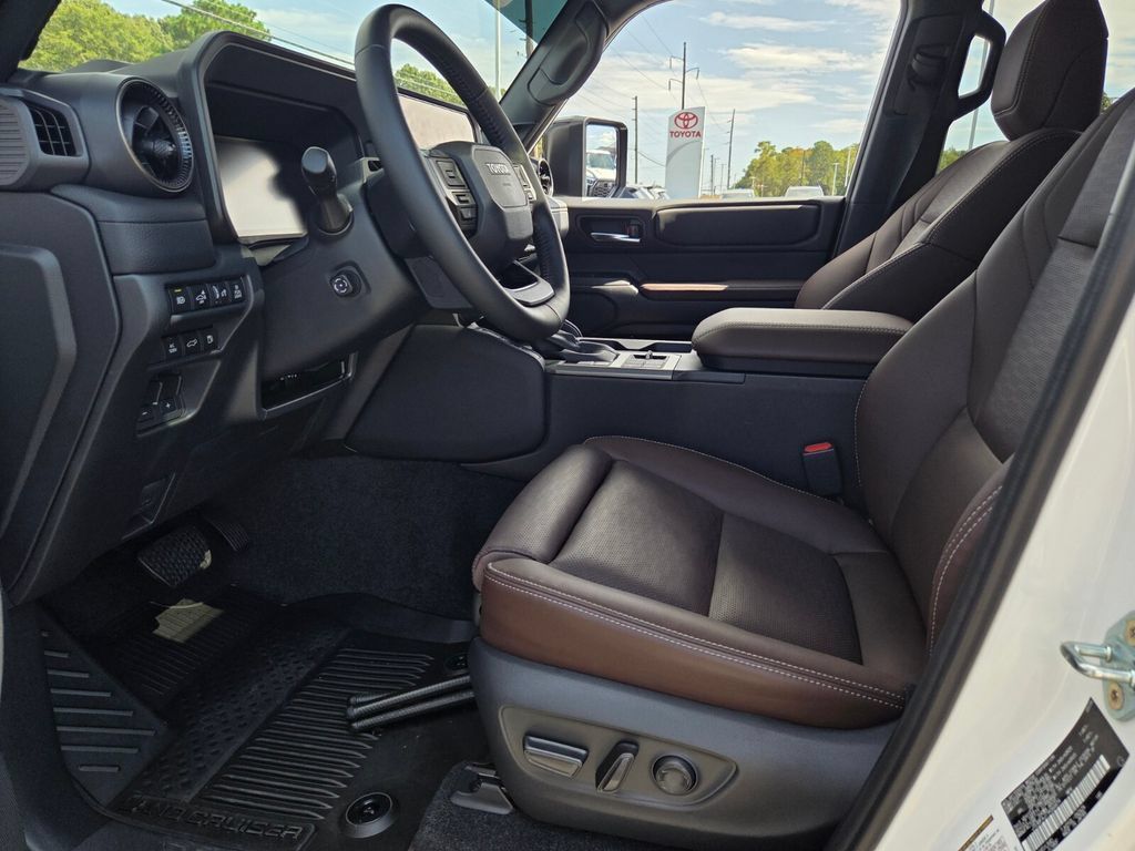Used 2026 Toyota Land Cruiser w/ Premium Package AWD/4WD image 5