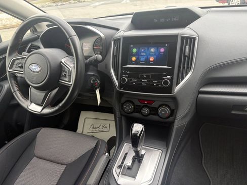 Used 2019 Subaru Crosstrek 2.0i Premium image 14