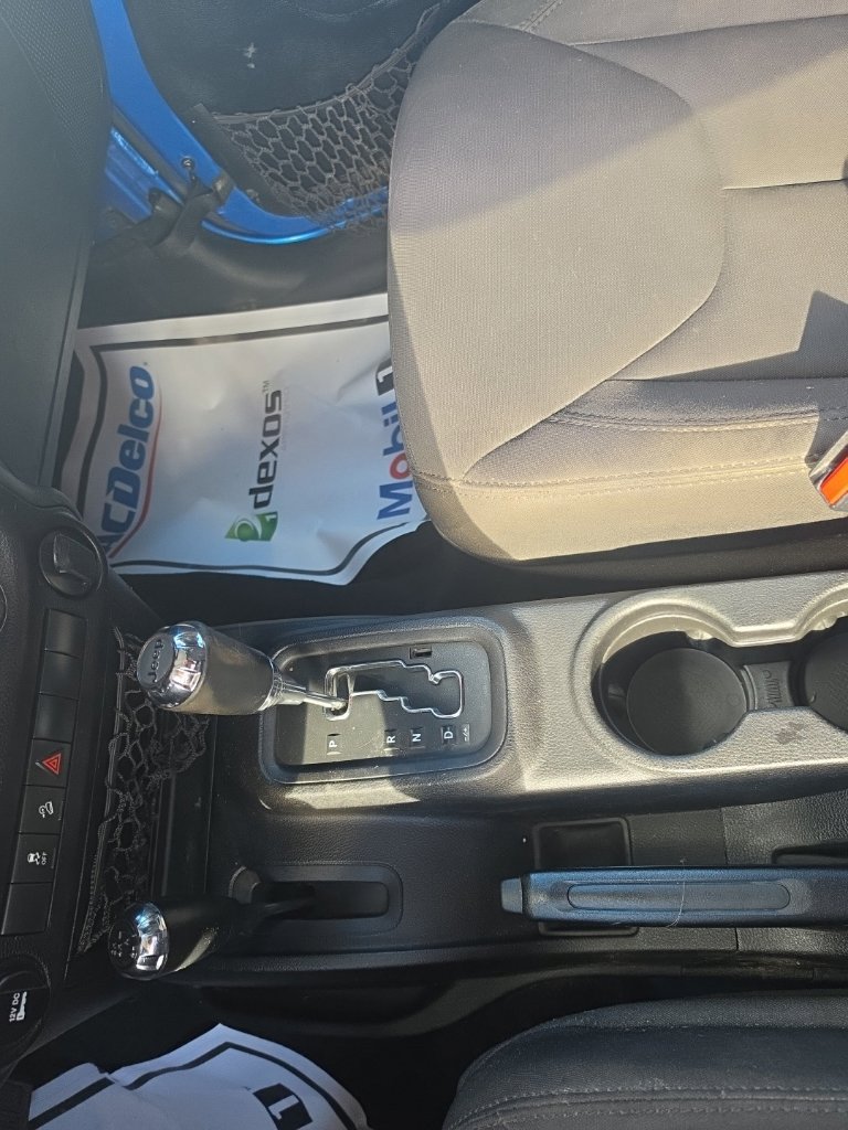 Used 2014 Jeep Wrangler Sport AWD/4WD image 21
