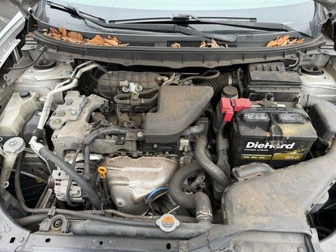 Used 2013 Nissan Rogue SV image 15