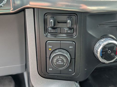 Certified 2023 Ford F150 Lariat w/ Trailer Tow Package AWD/4WD image 29