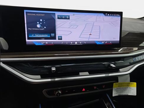 Used 2025 BMW X5 xDrive50e w/ Parking Assistance Package AWD/4WD image 16