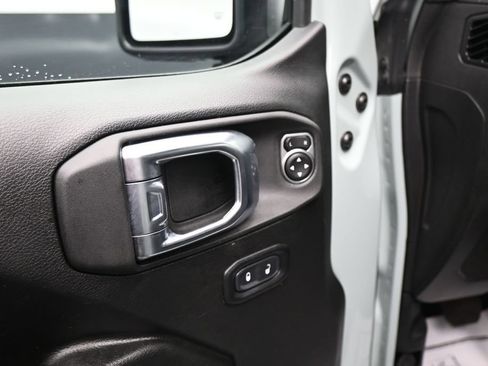 Used 2023 Jeep Wrangler Unlimited w/ Cold Weather Group AWD/4WD image 12