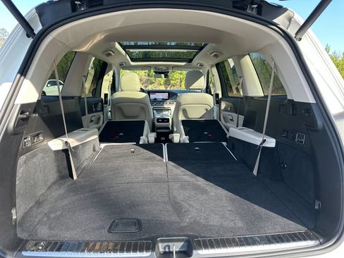 Certified 2024 Mercedes-Benz GLS 450 4MATIC image 33