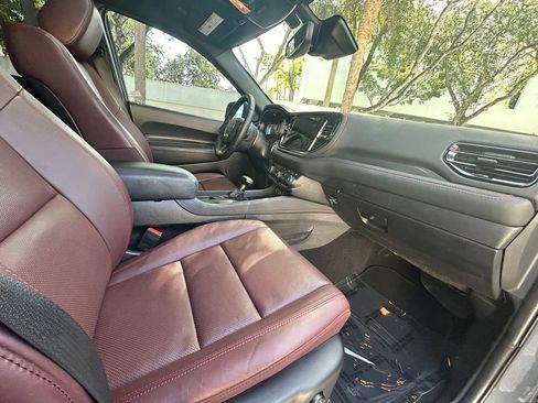 Used 2023 Dodge Durango GT RWD image 31