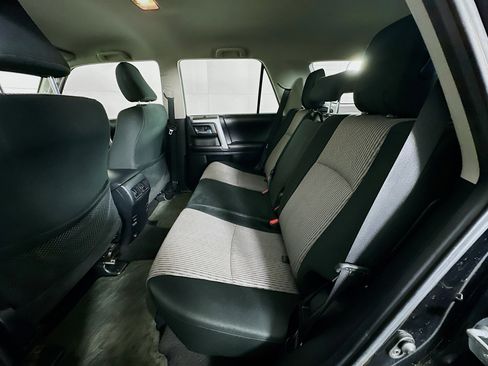 Used 2017 Toyota 4Runner SR5 image 26