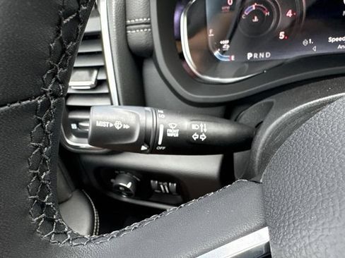 New 2026 RAM 3500 Laramie AWD/4WD image 31