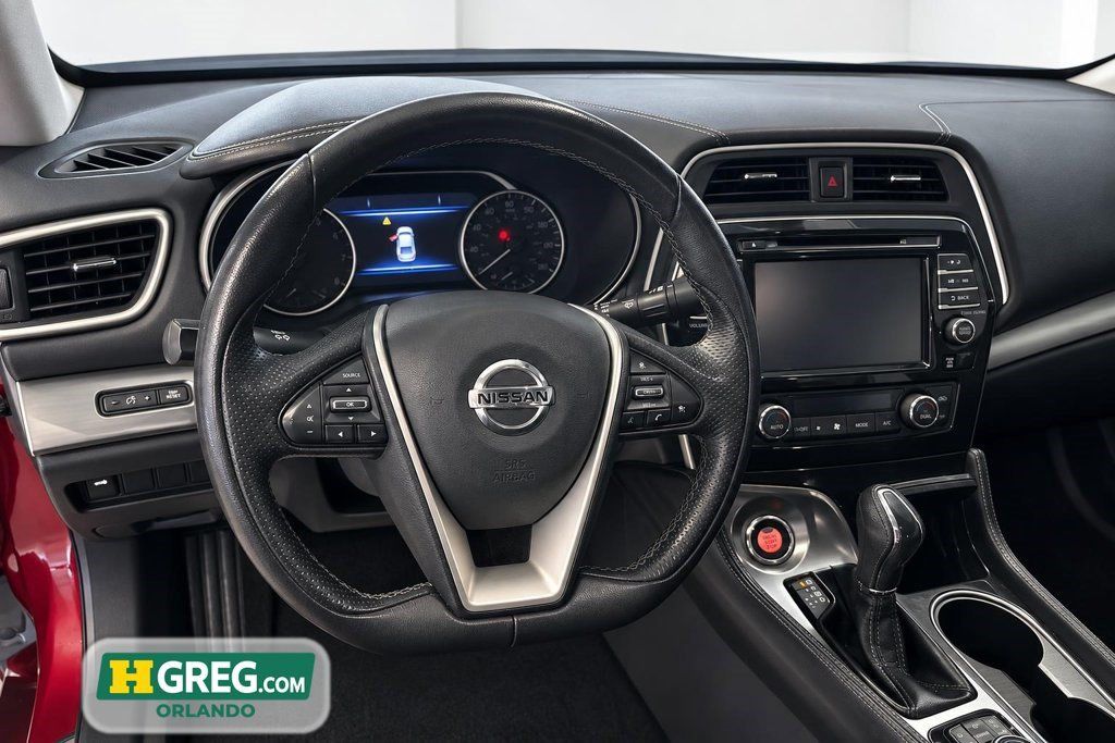 Used 2021 Nissan Maxima 3.5 SV w/ Floor Mat Group FWD image 11