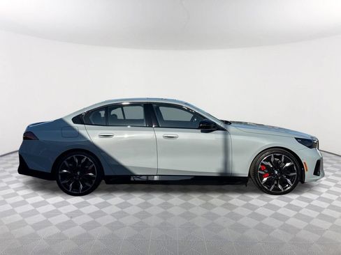 New 2026 BMW i5 AWD/4WD image 3