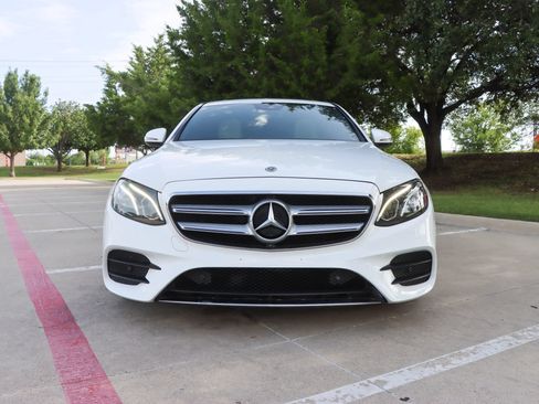 Used 2018 Mercedes-Benz E 300 w/ Premium 1 Package image 2
