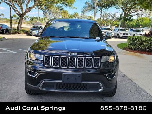 Used 2019 Jeep Grand Cherokee Limited image 3