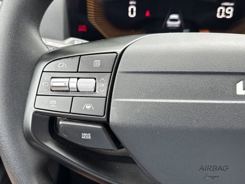 Used 2025 Kia K4 FWD image 19