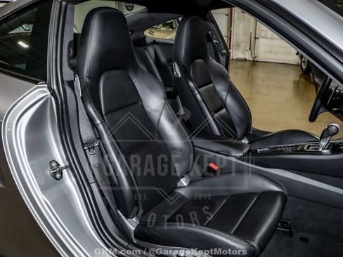 Used 2014 Porsche 911 Turbo S image 98