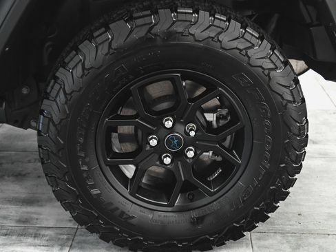 Used 2025 Jeep Wrangler Unlimited Sport S 4xe AWD/4WD image 7