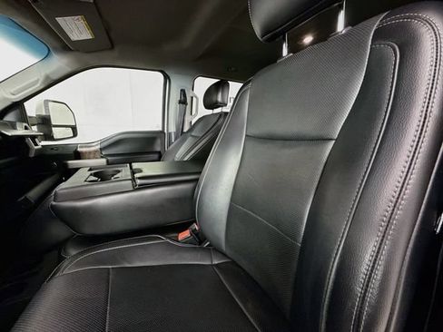 Used 2018 Ford F250 Lariat w/ Lariat Value Package AWD/4WD image 20