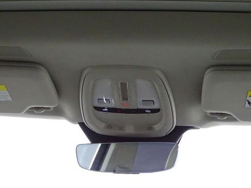 Used 2023 Volvo XC90 B6 Plus image 30