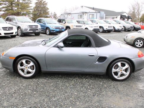Used 2001 Porsche Boxster image 17