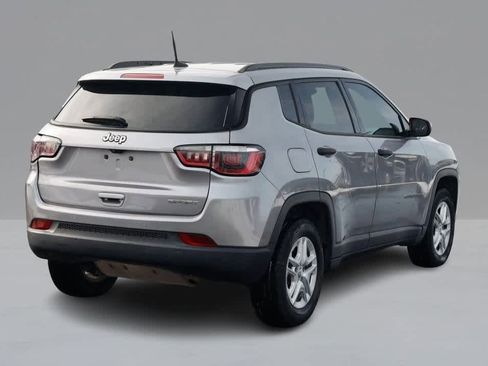 Used 2018 Jeep Compass Sport w/ Tech Group image 5