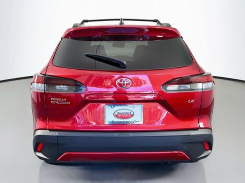 Used 2026 Toyota Corolla Cross LE w/ Moonroof Package FWD image 6