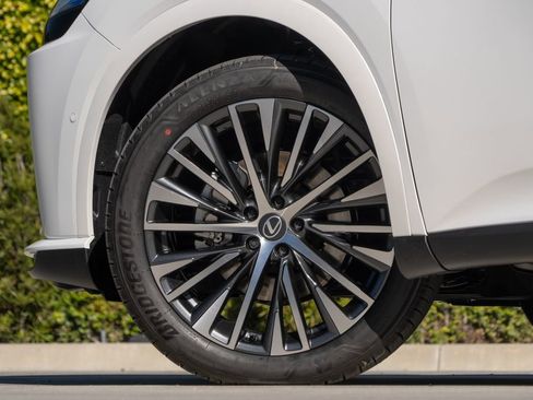 New 2026 Lexus RX 350 image 7