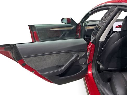 Certified 2023 Tesla Model 3 Performance AWD/4WD image 10