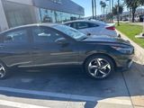 Used 2023 Hyundai Elantra SEL w/ Convenience Package image 4