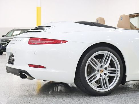 Used 2014 Porsche 911 Carrera RWD image 11