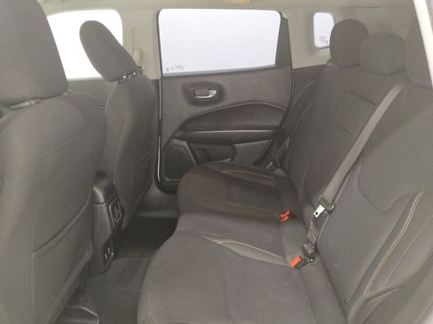 Used 2019 Jeep Compass Sport FWD image 18
